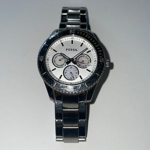 3/$15 Ladies Fossil Watch